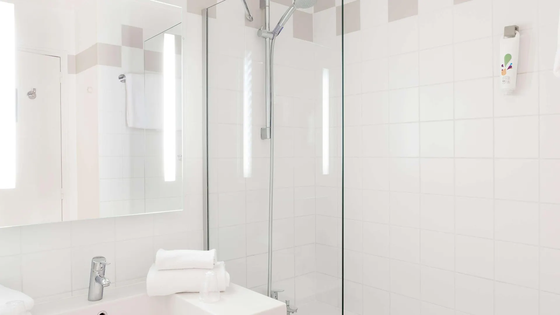 Ibis Styles Gare De L'est Chateau Landon Hotel 3*