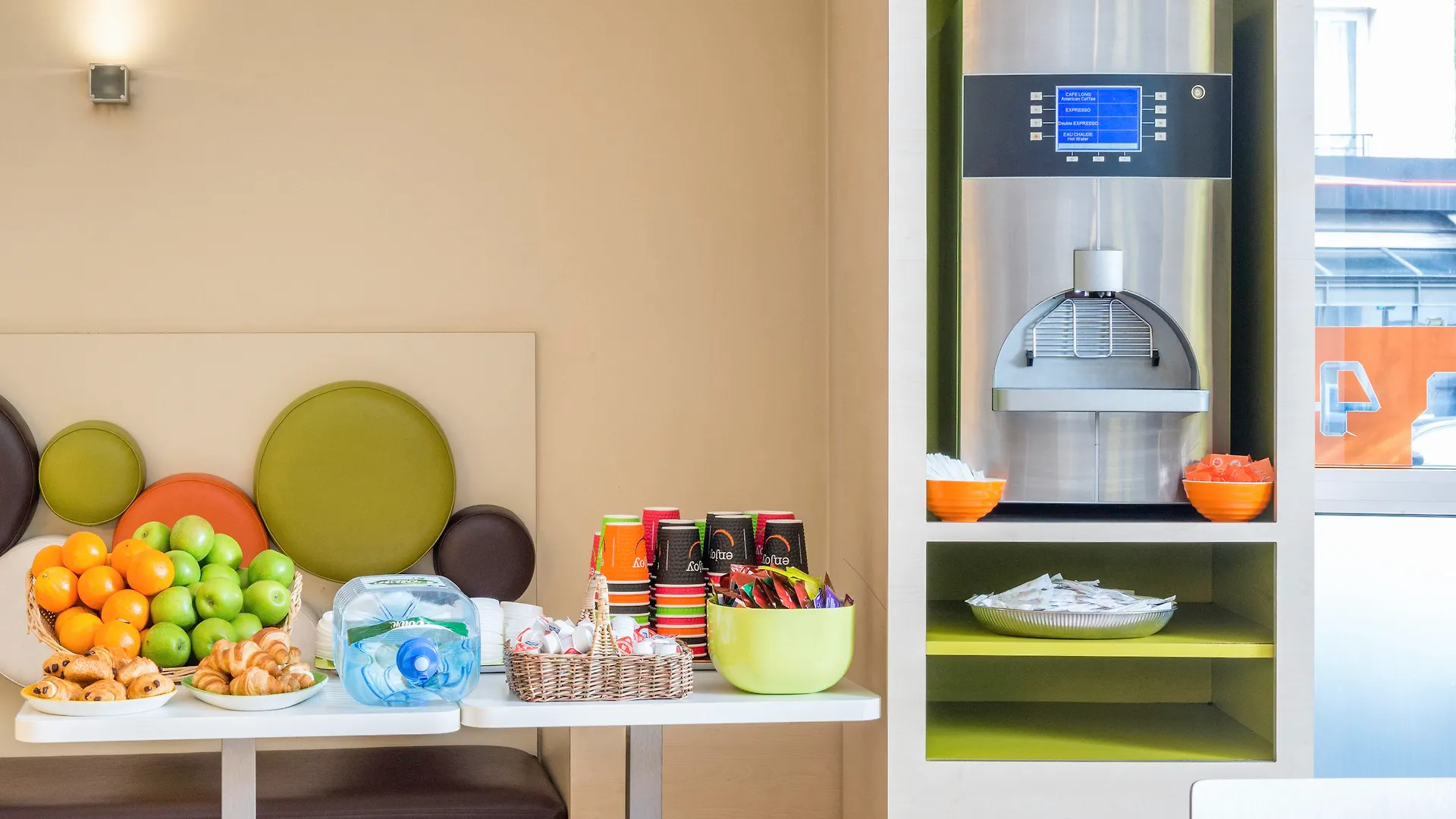 Ibis Styles Gare De L'est Chateau Landon Hotel Paris